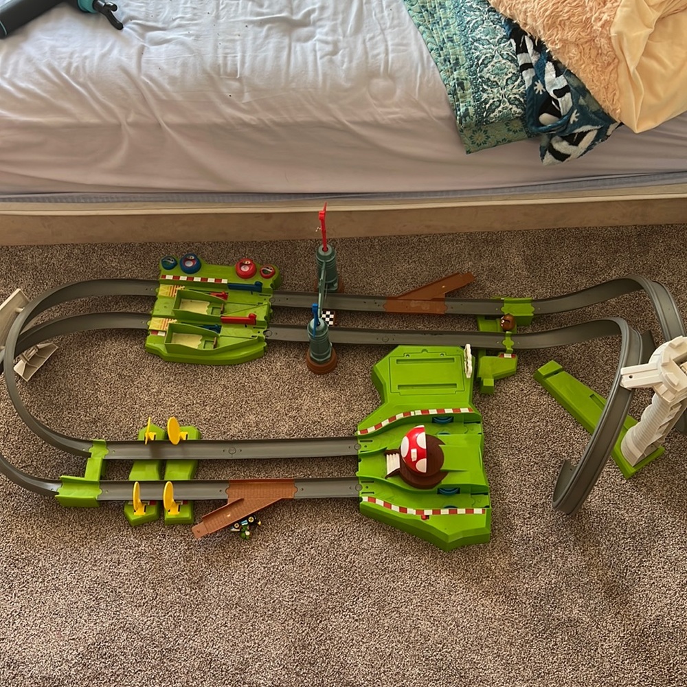 Mario kart track